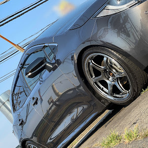 カローラスポーツ NRE210H