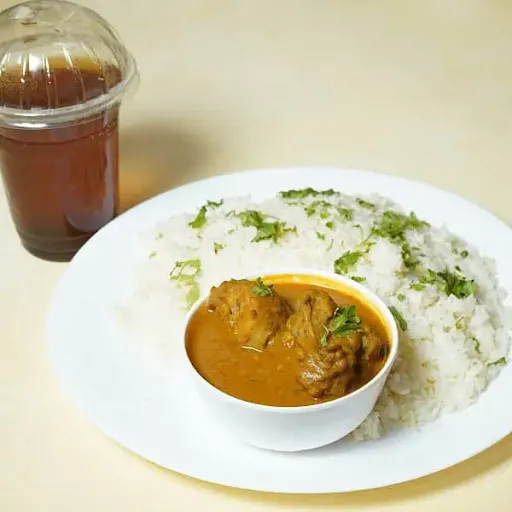 Chicken Dalcha Rice With Lemon Iced Tea