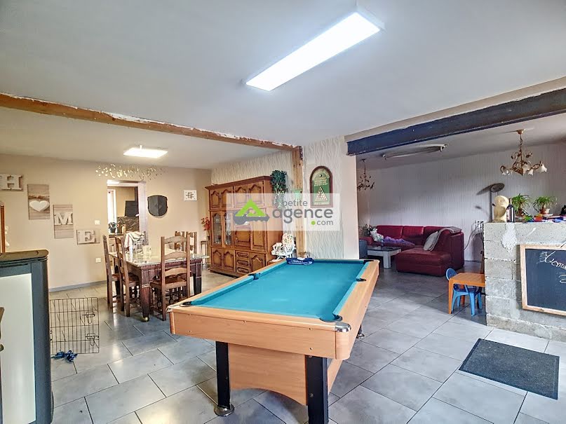 Vente maison 13 pièces 326 m² à Parsac (23140), 154 900 €