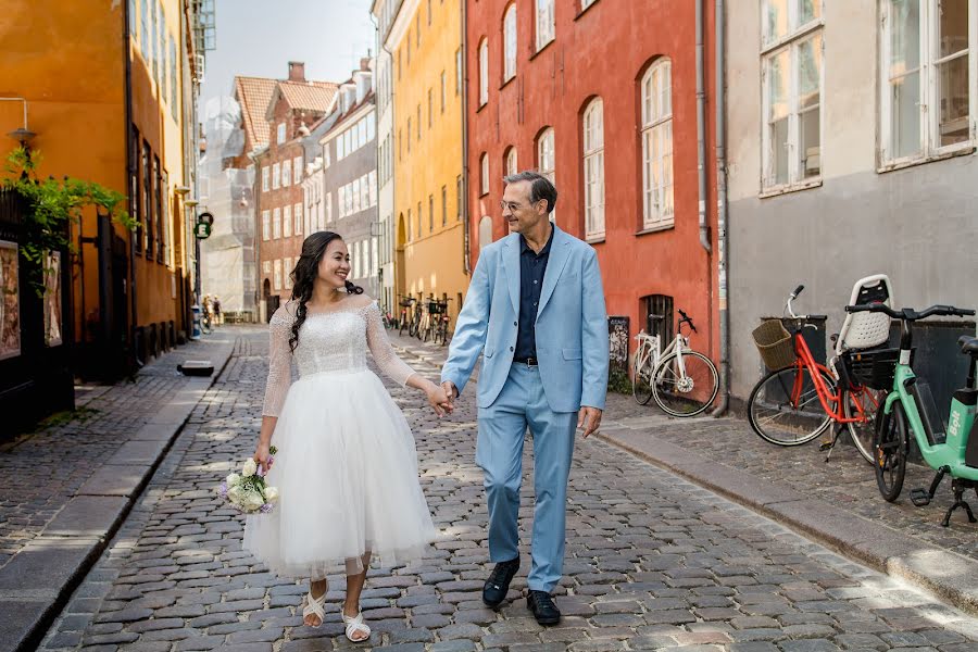 Fotografo di matrimoni Polina Svensson (fotoplanet). Foto del 9 luglio 2023