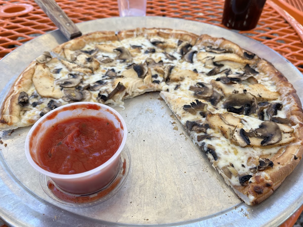 Gluten-Free at Elkhorn Pizzeria