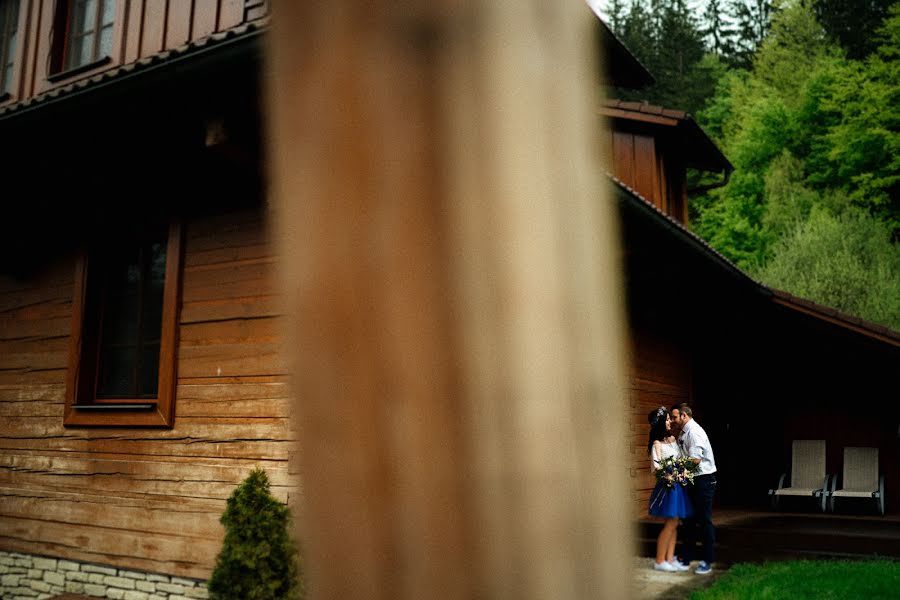 Wedding photographer Radek Šviderský (radeksvidersky). Photo of 5 April 2021