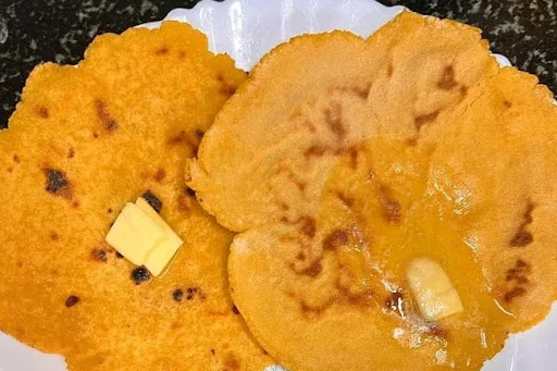 2 Paneer Makki Ki Roti