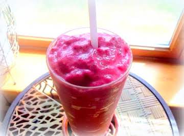 Jeanne's Very Berry Smoothie