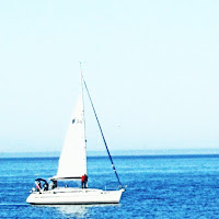 White Boat Blue Sea di 