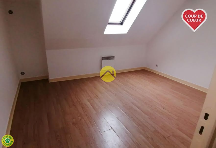 Vente appartement 6 pièces 121 m² à Vierzon (18100), 121 000 €