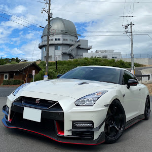 NISSAN GT-R R35