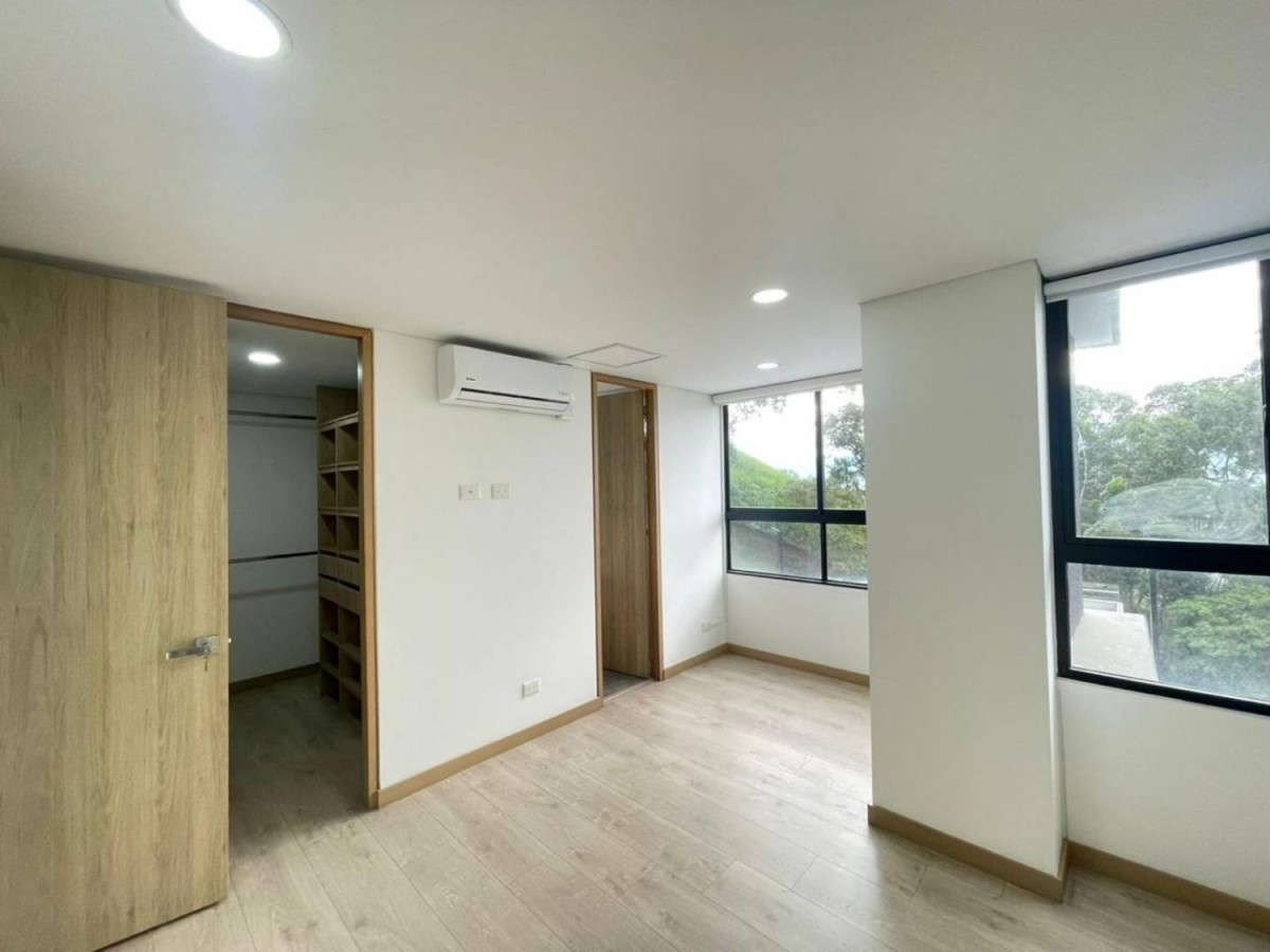 Apartamento En Arriendo - Poblado, Medellín