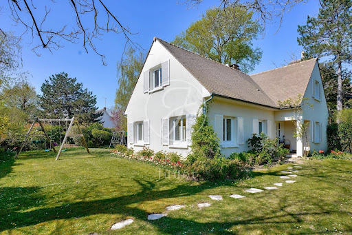 Maison avec jardin 1