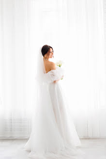 Wedding photographer Valeriya Ezerskaya (ezerskayalera). Photo of 5 March