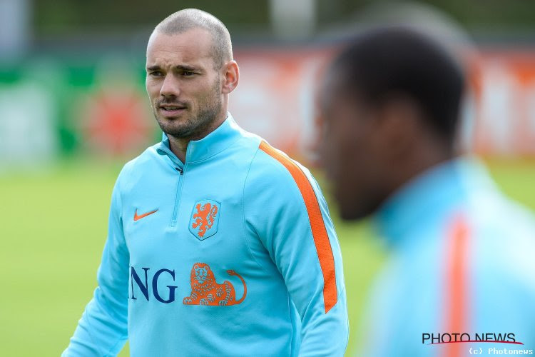Verraste Sneijder grapt: "België moet ons hartstikke dankbaar zijn"