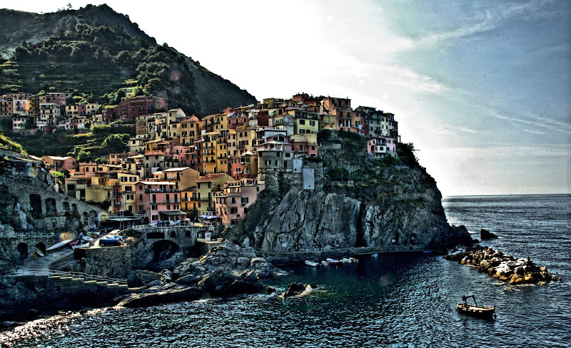 Manarola...dipinto di Paola Vincenti di Francesco Di Maio