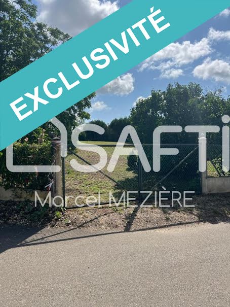 Vente terrain  1250 m² à Rosoy (89100), 111 000 €