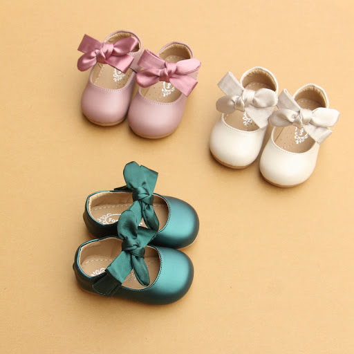 Title 2, Girls soft sole princess shoes with bow, perfe...