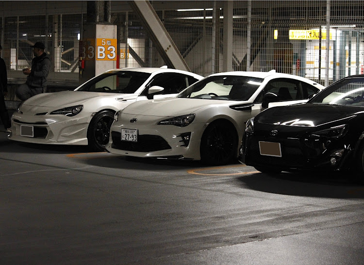 86の立駐は盛れる・車が好きな人と繋がりたい・86BRZオーナーさんと繋がりたい・スポーツカー好きな人と繋がりたい・密会に関するカスタム事例の投稿画像7枚目