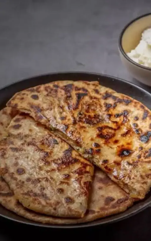 Aloo Pyaz Paratha