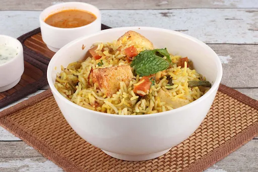 Paneer Biryani [650 Ml]