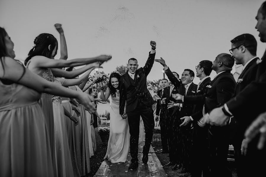 Fotógrafo de casamento Adones Fellipe (adonesfellipe). Foto de 23 de julho 2019