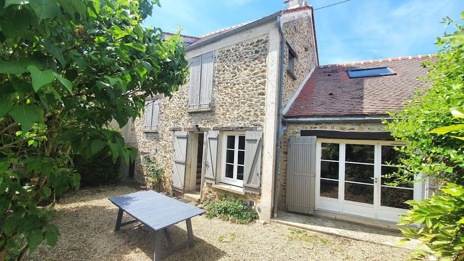 Vente maison 4 pièces 110 m² à Chaumes-en-Brie (77390), 279 000 €