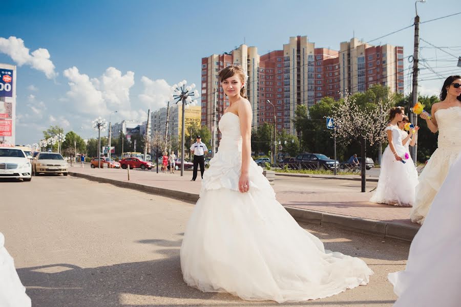 結婚式の写真家Evgeniy Vorobev (ivanovofoto)。2014 6月11日の写真