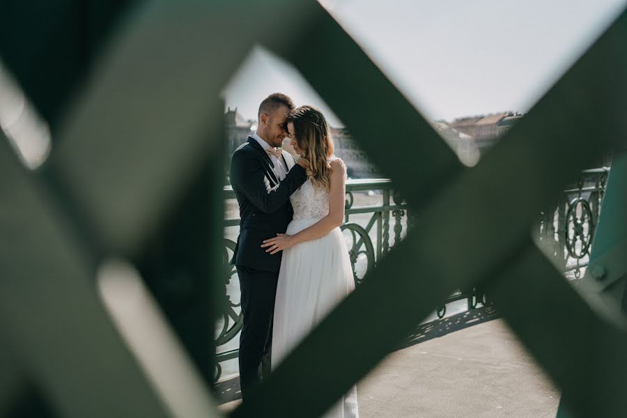 Fotógrafo de casamento Adrienn Fekete-Pálfi (audrey). Foto de 26 de outubro 2021