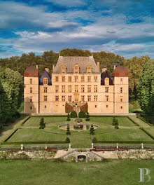 château à Villefranche-sur-saone (69)