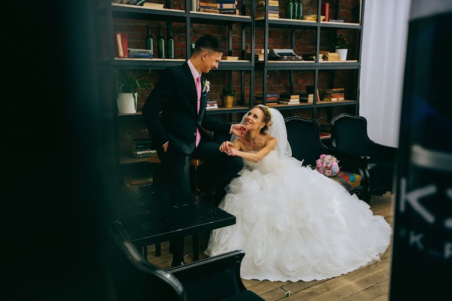 Fotógrafo de bodas Kseniya Snigireva (sniga). Foto del 6 de abril 2017