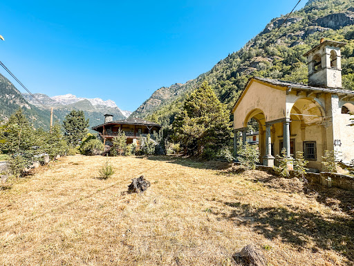 Villa avec jardin et terrasse 4