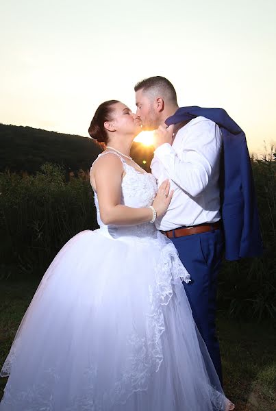 Φωτογράφος γάμων Kálmán Attila (kalmanattila). Φωτογραφία: 19 Ιουλίου 2019