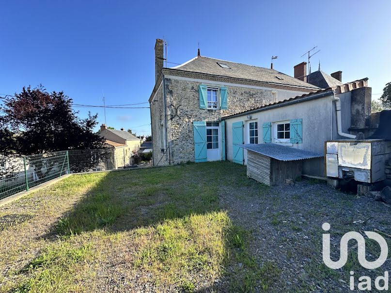 Vente maison 4 pièces 93 m² à Glénay (79330), 116 900 €