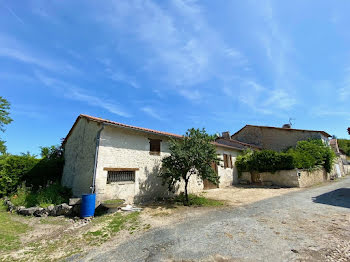 maison à Saint-Paul-Lizonne (24)