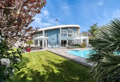 Seaside house with pool and terrace 14