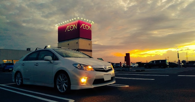 SAIの夕焼けと愛車・夕焼け・SAI・AEONに関するカスタム事例の投稿画像1枚目