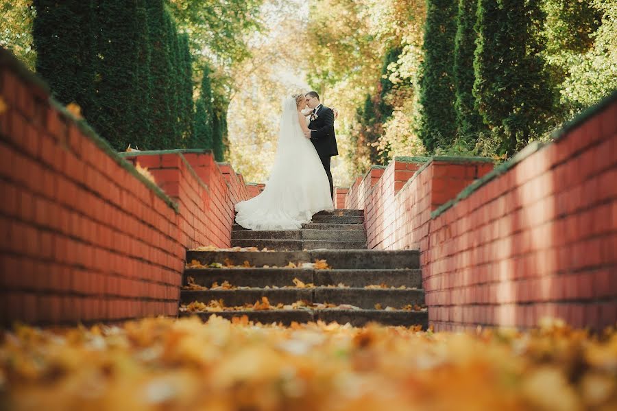 Fotógrafo de casamento Nikolay Busel (busel). Foto de 11 de janeiro 2015