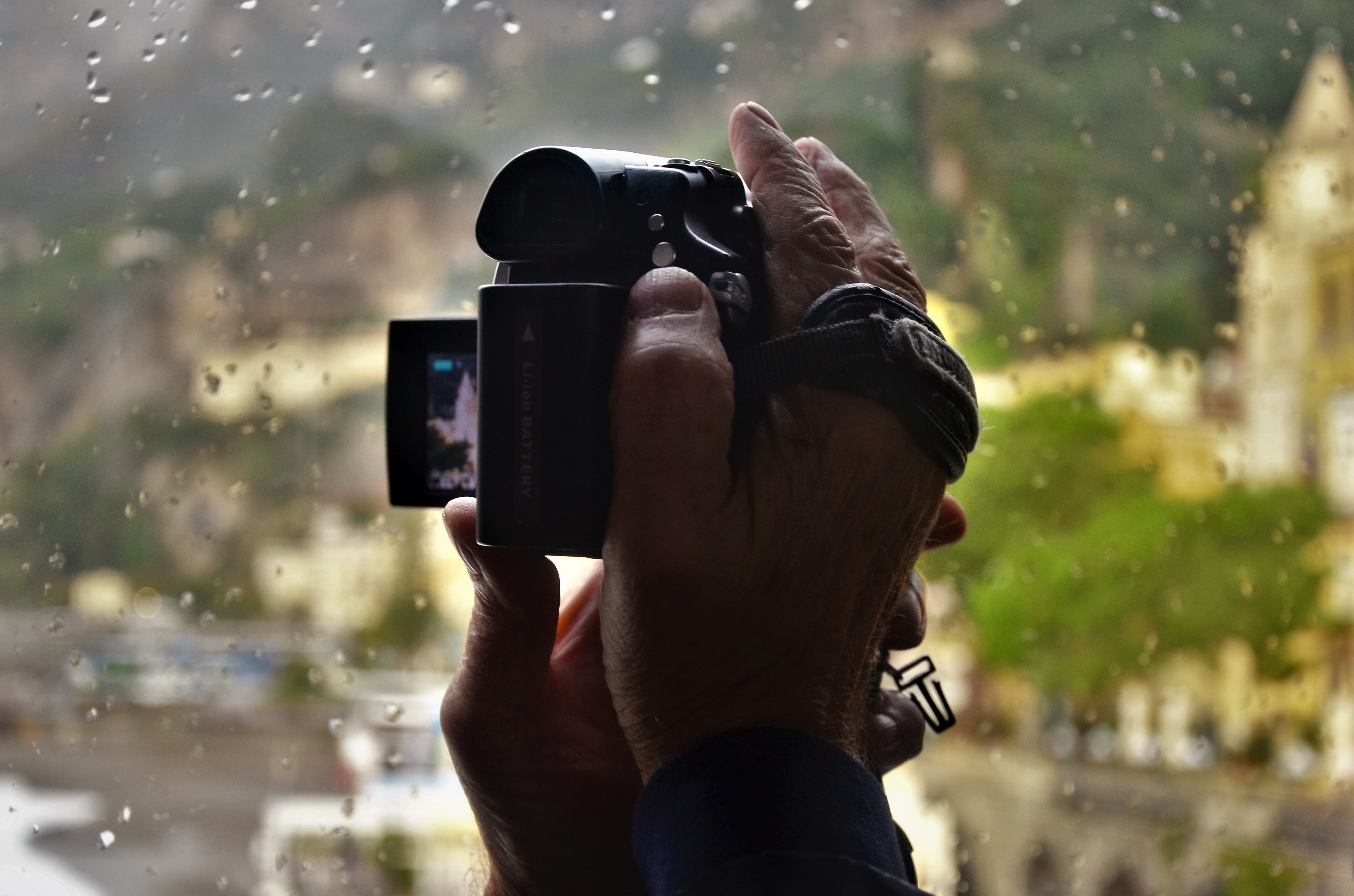 Mentre fuori piove di ely50