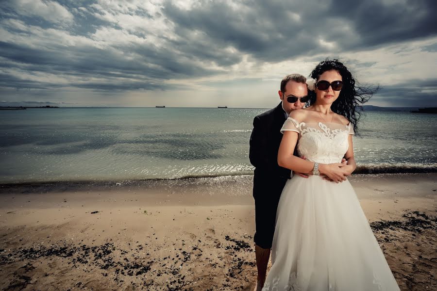 Wedding photographer Imaginea Nuntii Tale (filmarifotograf). Photo of 25 May 2015