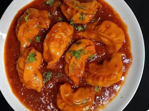 Pure Chicken Gravy Momos