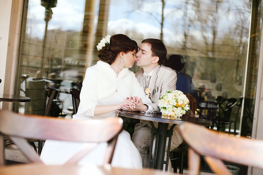 Photographe de mariage Sveta Obolenskaya (svetavesna). Photo du 13 mai 2015