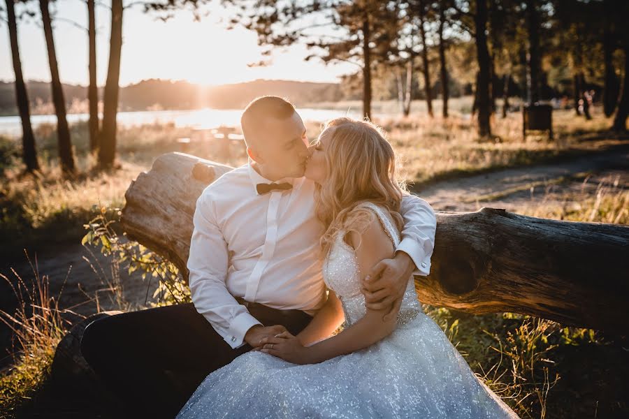 Fotografo di matrimoni Barbara Rompska (rompskafotografi). Foto del 26 febbraio 2021