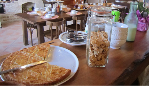 Breakfast in Charentes