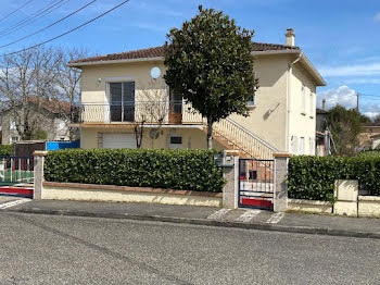 maison à Caussade (82)