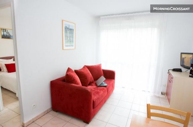 Location meublée appartement 2 pièces 32 m² à Merignac (33700), 1 200 €