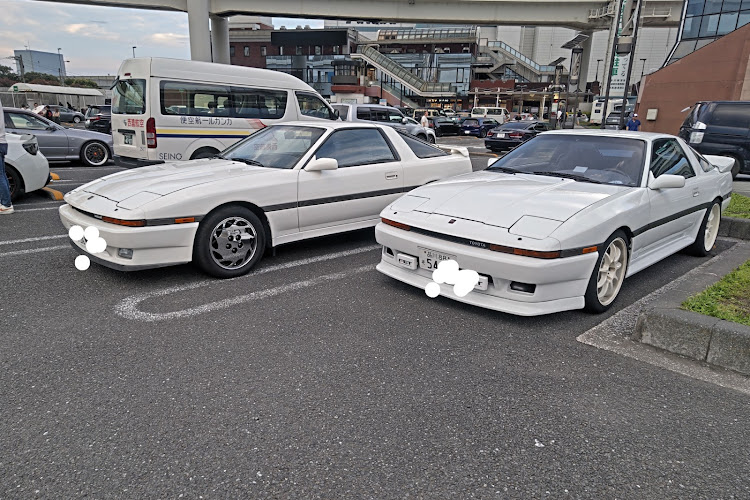 eKスペースカスタムのCUSTOM雅FAMILY・久しぶりの大黒PA・今度は朝早く行こう・旧車をもっと見たい😉✋・毎日クソ暑いですね😥😥😥に関するカスタム事例の投稿画像7枚目