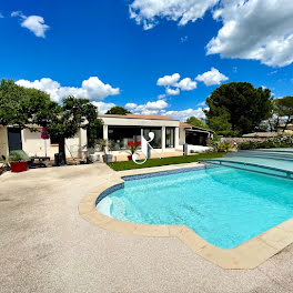 maison à Saint-Maximin-la-Sainte-Baume (83)