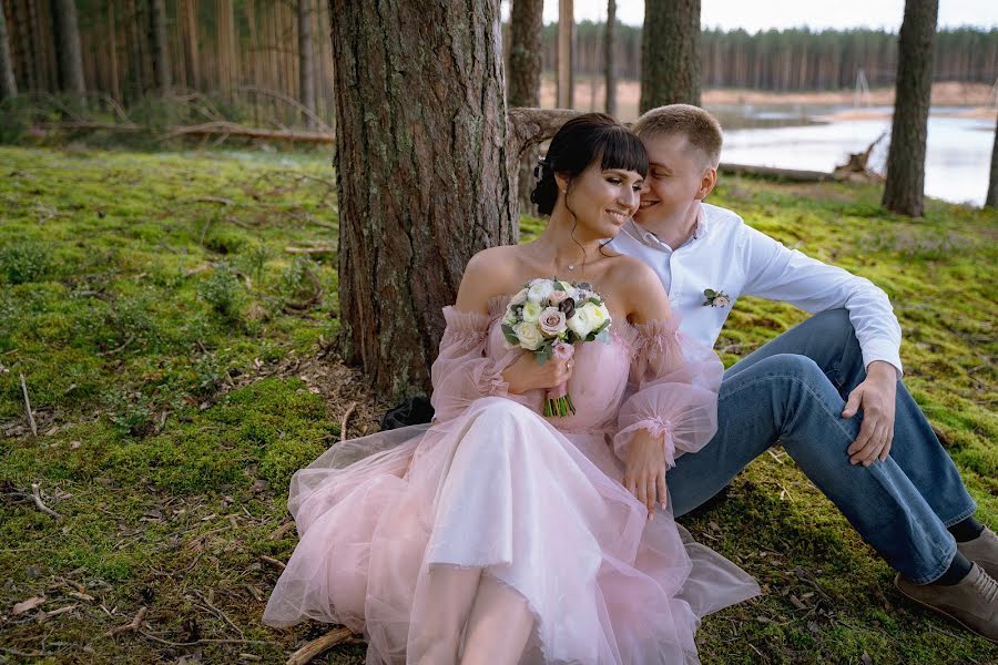 Fotógrafo de casamento Yuliya Garmonschikova (yuliruba). Foto de 14 de março 2021