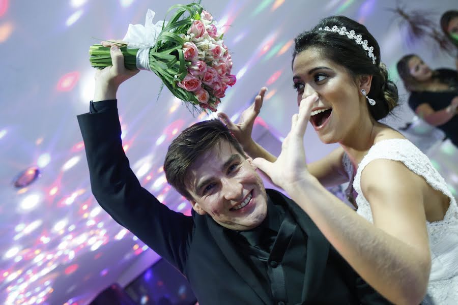 Wedding photographer Hélio Norio (helionorio). Photo of 19 April 2015