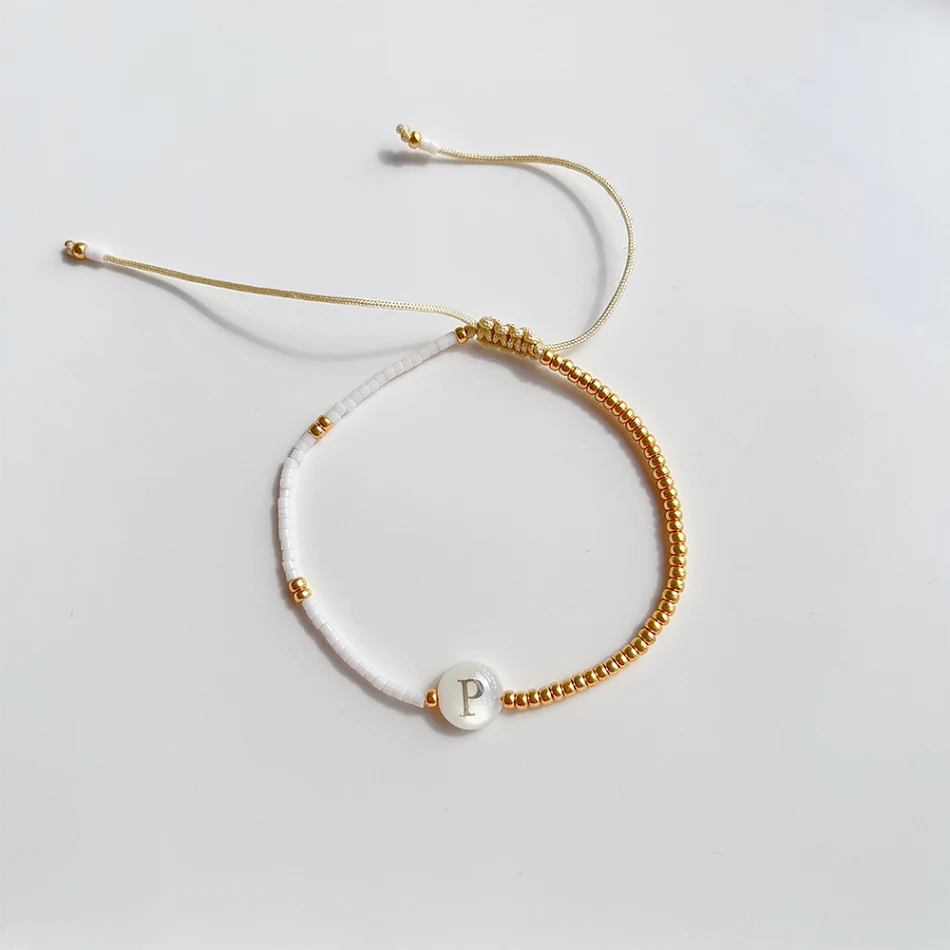 Franse stijl gouden ballen kleine armband, een elegante en chique sieraad, ideaal als cadeau of voor dagelijks gebruik.