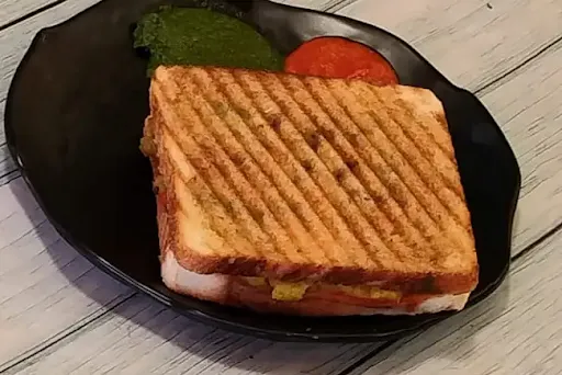 Chicken Shawarma Toast Sandwich [Serves 1]