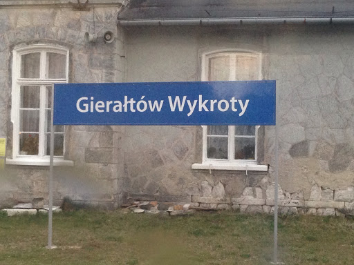 Gierałtów Wykroty Train Station