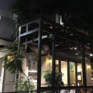 MT49 CAFE' 芒果樹49號咖啡店